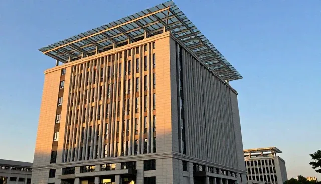 企业培训中学习支持系统的性能表现与适用场景分析